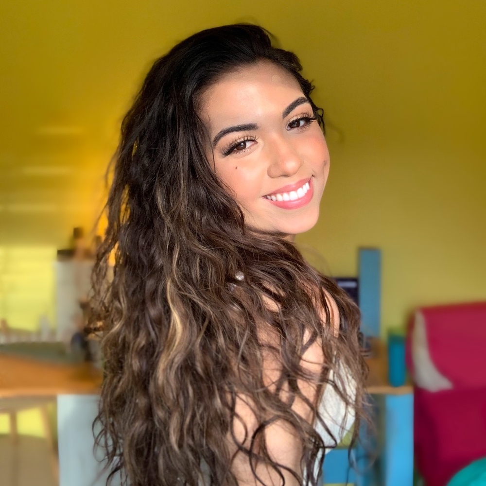 Meet your Posher, Jennifer